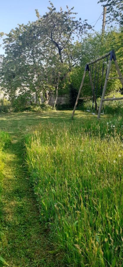 Au Lutin Pomme - Maison De Vacances Bretagne Mellé Kültér fotó