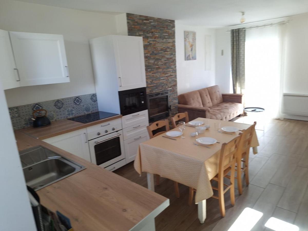 Au Lutin Pomme - Maison De Vacances Bretagne Mellé Kültér fotó